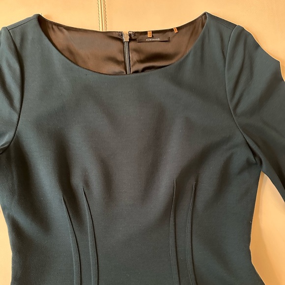 Elie Tahari size 6 tailored dress with 3/4 length sleeves - Picture 2 of 11